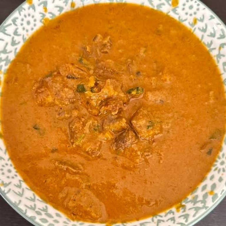Explore Our Flavorful Curry Dishes